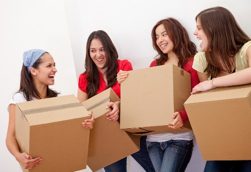 Local moving support for flats and houses in Fulham